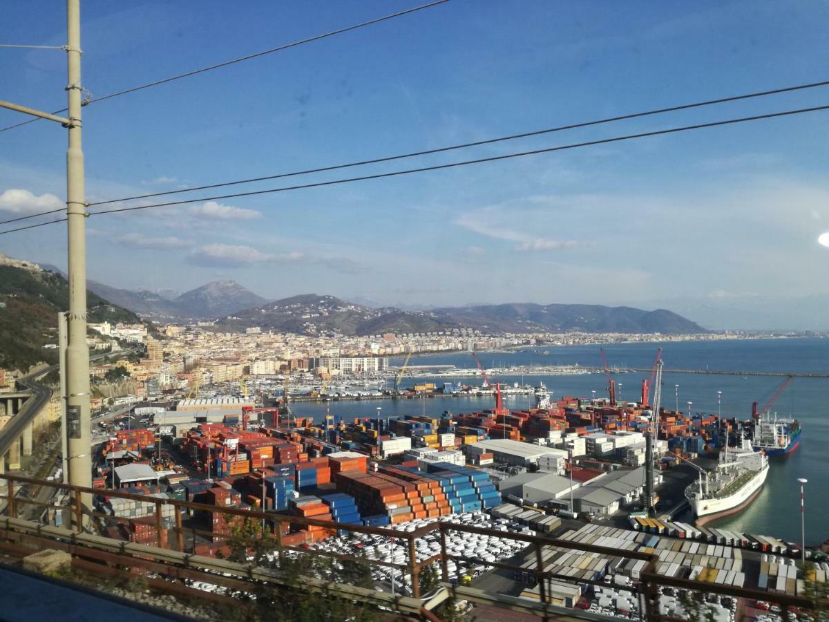 住在罗马住宿加早餐旅馆 萨莱诺 外观 照片